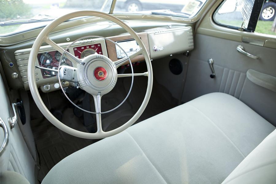  Chrysler Imperial Sedan 1939 года  (фото 15 из 17)